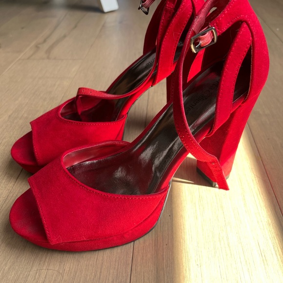 Red chunky heels - Picture 5 of 6